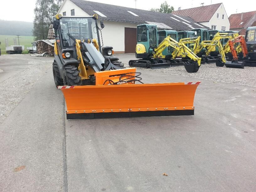 Schneeschild 2,6m Kramer Schlepper Radlader Hoflader Frontlader - Sniega arkls: foto 5 Schneeschild 2,6m Kramer Schlepper Radlader Hoflader Frontlader - Sniega arkls: foto 5