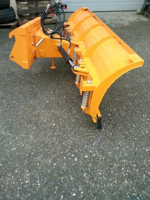Schneeschild 2,6m Kramer Schlepper Radlader Hoflader Frontlader - Sniega arkls: foto 4 Schneeschild 2,6m Kramer Schlepper Radlader Hoflader Frontlader - Sniega arkls: foto 4