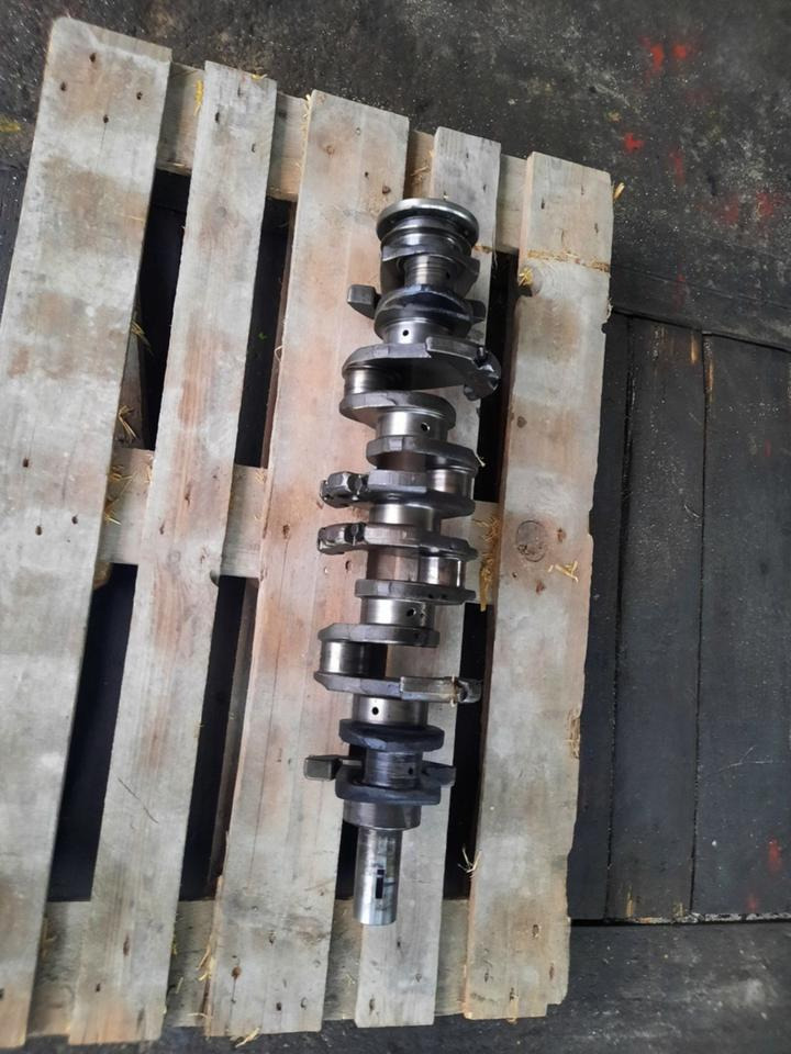 Unimog MB trac Kurbelwelle OM 352 Mercedes Benz - Kloķvārpsta - Lauksaimniecības tehnika: foto 2 Unimog MB trac Kurbelwelle OM 352 Mercedes Benz - Kloķvārpsta - Lauksaimniecības tehnika: foto 2