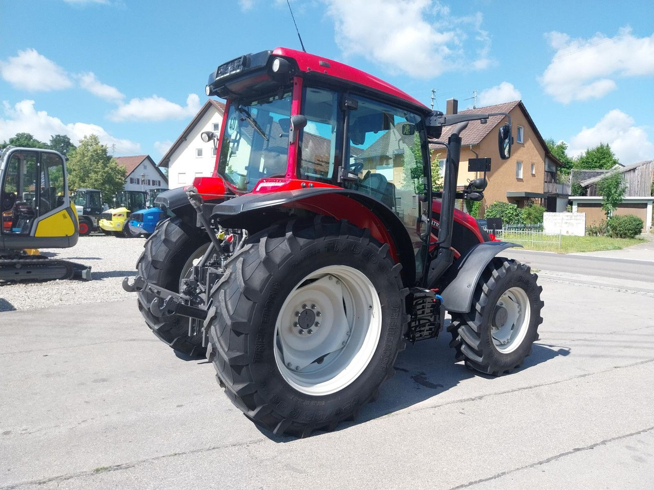Valtra A 85 - Traktors: foto 5 Valtra A 85 - Traktors: foto 5