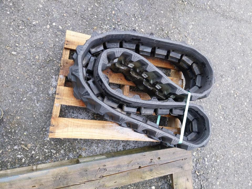 Neue Gummikette 230x96x35 Baggerkette Kette Caterpillar Takeuchi - Kāpurķēdes - Celtniecības tehnika: foto 3 Neue Gummikette 230x96x35 Baggerkette Kette Caterpillar Takeuchi - Kāpurķēdes - Celtniecības tehnika: foto 3