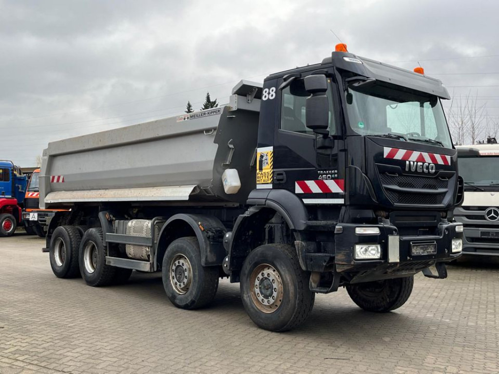 IVECO-MAGIRUS TRACKER AD450TW 4 Achs Muldenkipper Meiller - Bezceļu pašizgāzējs: foto 5 IVECO-MAGIRUS TRACKER AD450TW 4 Achs Muldenkipper Meiller - Bezceļu pašizgāzējs: foto 5