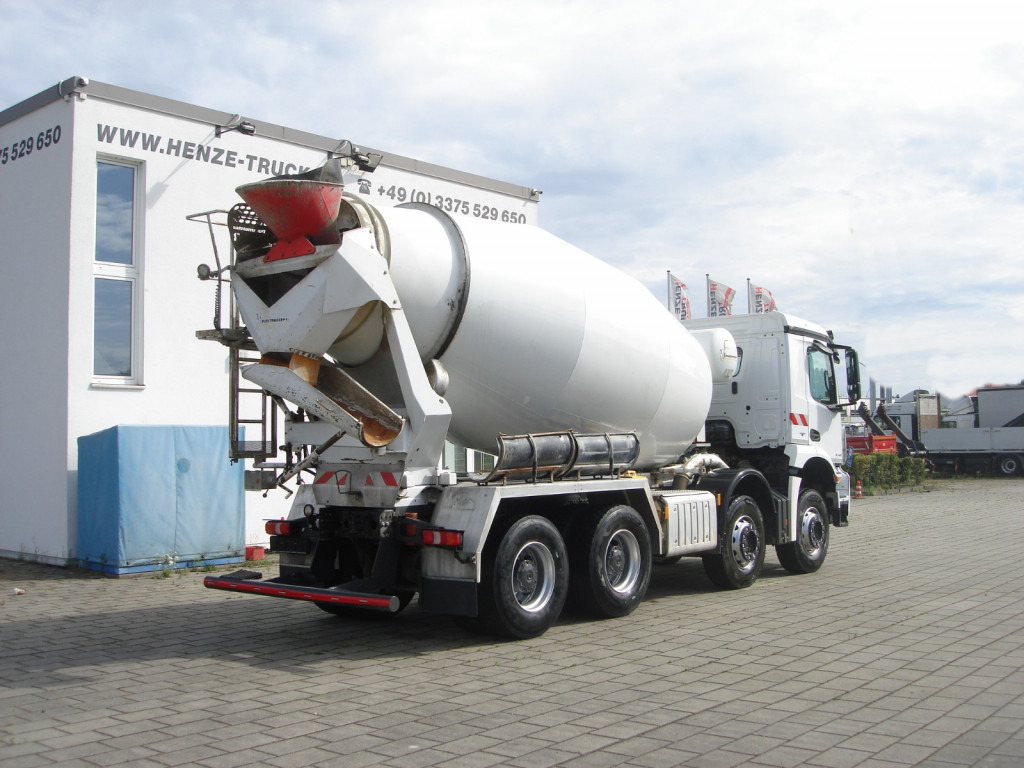 MERCEDES-BENZ Arocs 3240 B 8x4 Betonmischer Deutsch Top AP Achsen - Kravas automašīna: foto 3 MERCEDES-BENZ Arocs 3240 B 8x4 Betonmischer Deutsch Top AP Achsen - Kravas automašīna: foto 3