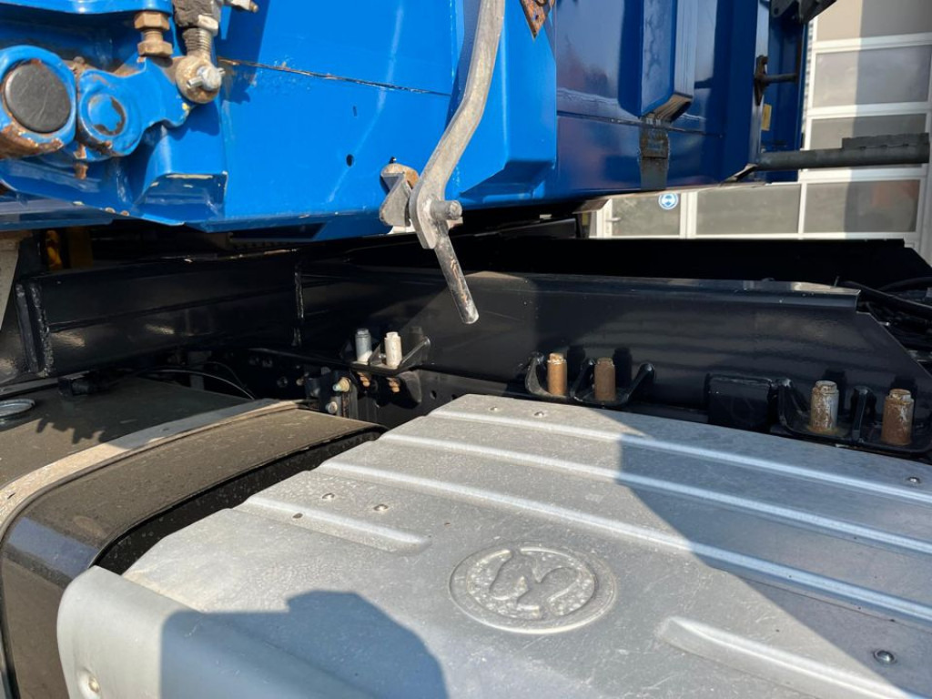 Kravas automašīna pašizgāzējs MAN MAN TG-S 3-Achs Allradkipper 26.440 6x6 Bordmatik Schalter: foto 12 Kravas automašīna pašizgāzējs MAN MAN TG-S 3-Achs Allradkipper 26.440 6x6 Bordmatik Schalter: foto 12