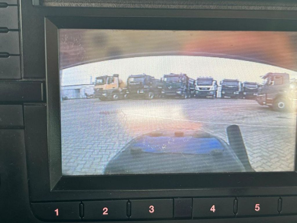 Kravas automašīna pašizgāzējs MAN TG-S 26.440 6x4 3-Achs Kipper Bordmatik: foto 11