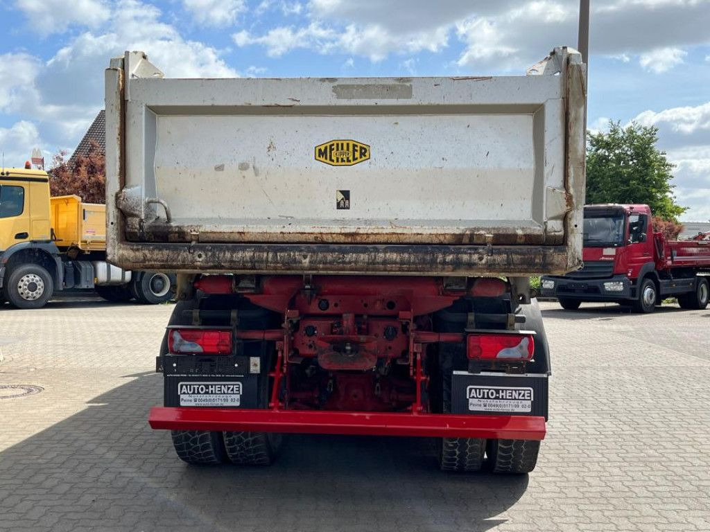 MAN TG-S 26.440 6x4 BB 3-Achs Kipper MeillerSchalter MAN TG-S 26.440 6x4 BB 3-Achs Kipper MeillerSchalter - Kravas automašīna pašizgāzējs: foto 4 MAN TG-S 26.440 6x4 BB 3-Achs Kipper MeillerSchalter MAN TG-S 26.440 6x4 BB 3-Achs Kipper MeillerSchalter - Kravas automašīna pašizgāzējs: foto 4