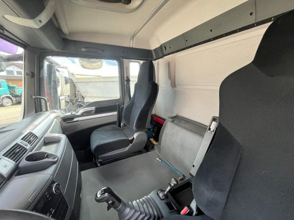 MAN TG-S 26.440 6x4 BB 3-Achs Kipper Schalter - Kravas automašīna pašizgāzējs: foto 2 MAN TG-S 26.440 6x4 BB 3-Achs Kipper Schalter - Kravas automašīna pašizgāzējs: foto 2