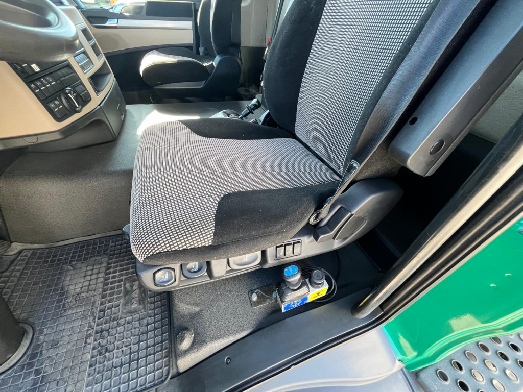 MAN TG-S 26.460 6x4 BB 3-Achs Kipper - Kravas automašīna pašizgāzējs: foto 3 MAN TG-S 26.460 6x4 BB 3-Achs Kipper - Kravas automašīna pašizgāzējs: foto 3