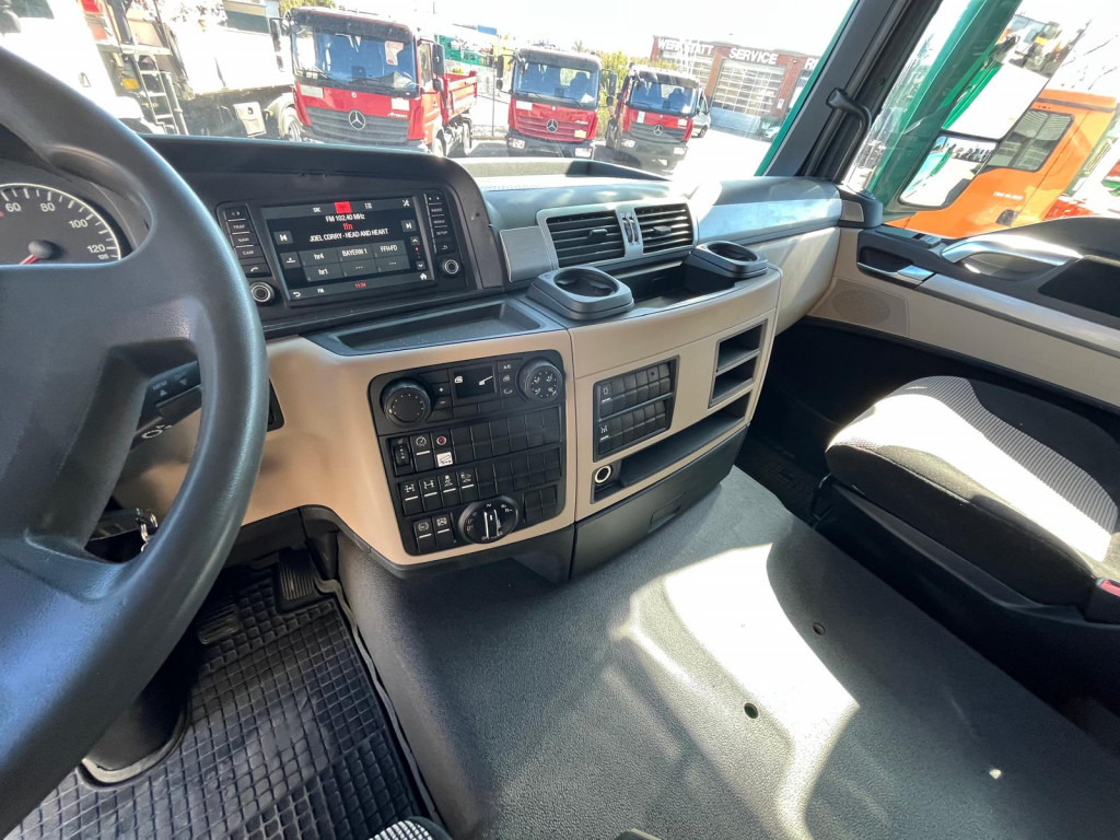 MAN TG-S 26.460 6x4 BB 3-Achs Kipper - Kravas automašīna pašizgāzējs: foto 2 MAN TG-S 26.460 6x4 BB 3-Achs Kipper - Kravas automašīna pašizgāzējs: foto 2