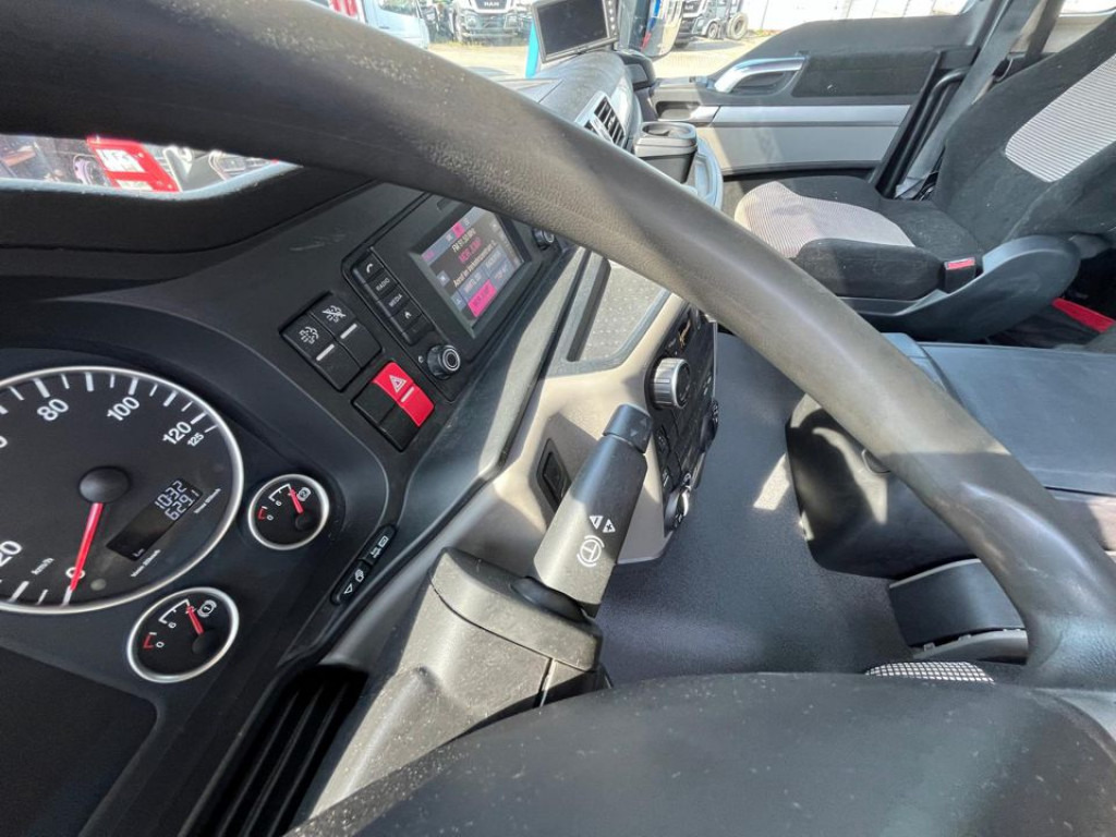 MAN TG-S 26.500 6x6 BB 3-Achs Allradkipper Bordmatik - Kravas automašīna pašizgāzējs: foto 2 MAN TG-S 26.500 6x6 BB 3-Achs Allradkipper Bordmatik - Kravas automašīna pašizgāzējs: foto 2