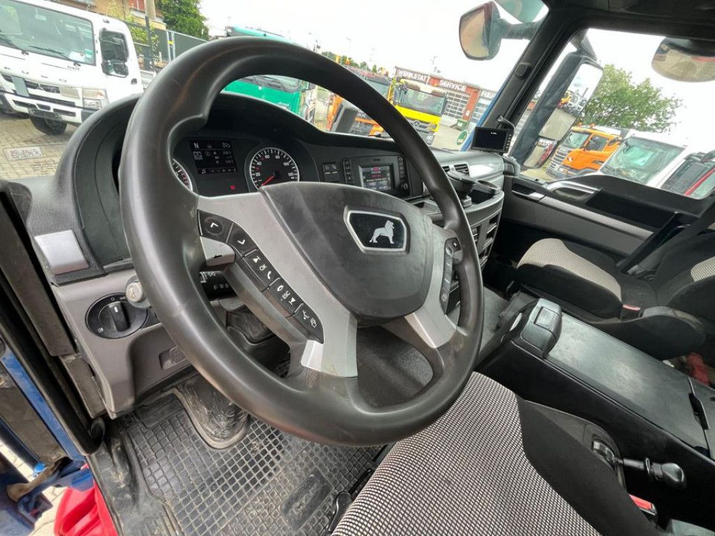 MAN TG-S 26.500 6x6 BB 3-Achs Allradkipper Bordmatik - Kravas automašīna pašizgāzējs: foto 5 MAN TG-S 26.500 6x6 BB 3-Achs Allradkipper Bordmatik - Kravas automašīna pašizgāzējs: foto 5