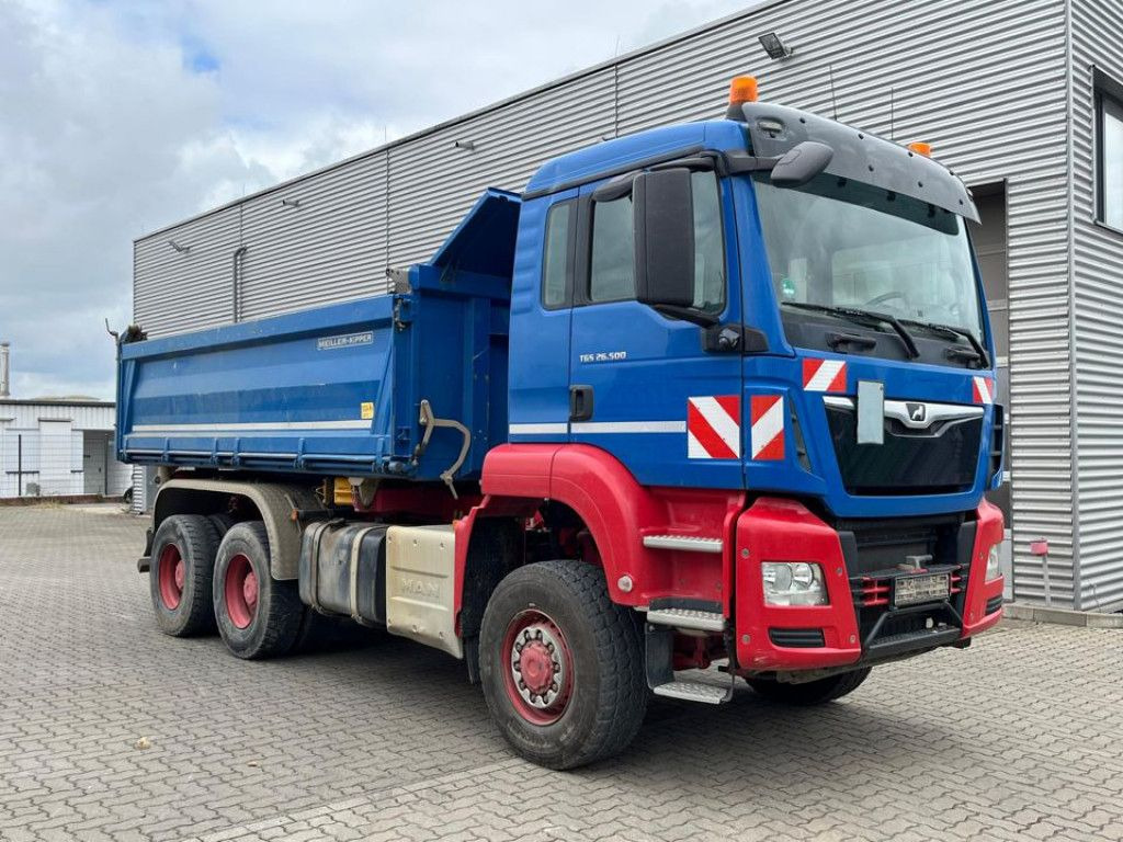MAN TG-S 26.500 6x6 BB 3-Achs Allradkipper Bordmatik - Kravas automašīna pašizgāzējs: foto 2 MAN TG-S 26.500 6x6 BB 3-Achs Allradkipper Bordmatik - Kravas automašīna pašizgāzējs: foto 2