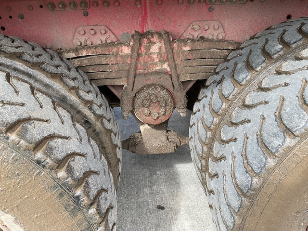 MAN TG-S 26.500 6x6 BB 3-Achs Allradkipper Bordmatik - Kravas automašīna pašizgāzējs: foto 5 MAN TG-S 26.500 6x6 BB 3-Achs Allradkipper Bordmatik - Kravas automašīna pašizgāzējs: foto 5