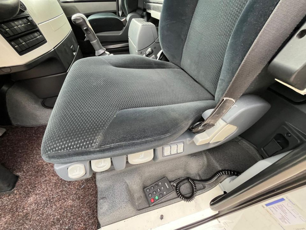 MAN TG-X 26.440 6x4 Pritsche Heckkran Hiab XS 166 - Bortu kravas automašīna/ Platforma, Kravas auto ar manipulatoru: foto 2 MAN TG-X 26.440 6x4 Pritsche Heckkran Hiab XS 166 - Bortu kravas automašīna/ Platforma, Kravas auto ar manipulatoru: foto 2