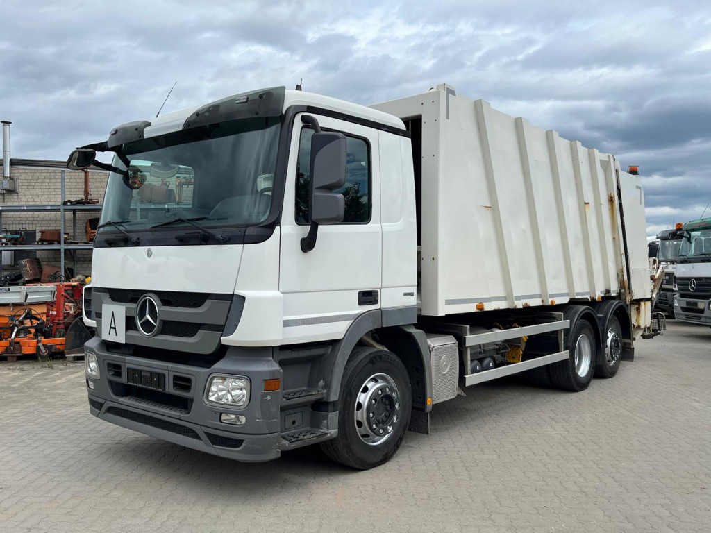 MERCEDES-BENZ Actros 2532 L 6x2 Müllwagen Faun Powerpress 25m³ - Atkritumu vedējs: foto 1 MERCEDES-BENZ Actros 2532 L 6x2 Müllwagen Faun Powerpress 25m³ - Atkritumu vedējs: foto 1