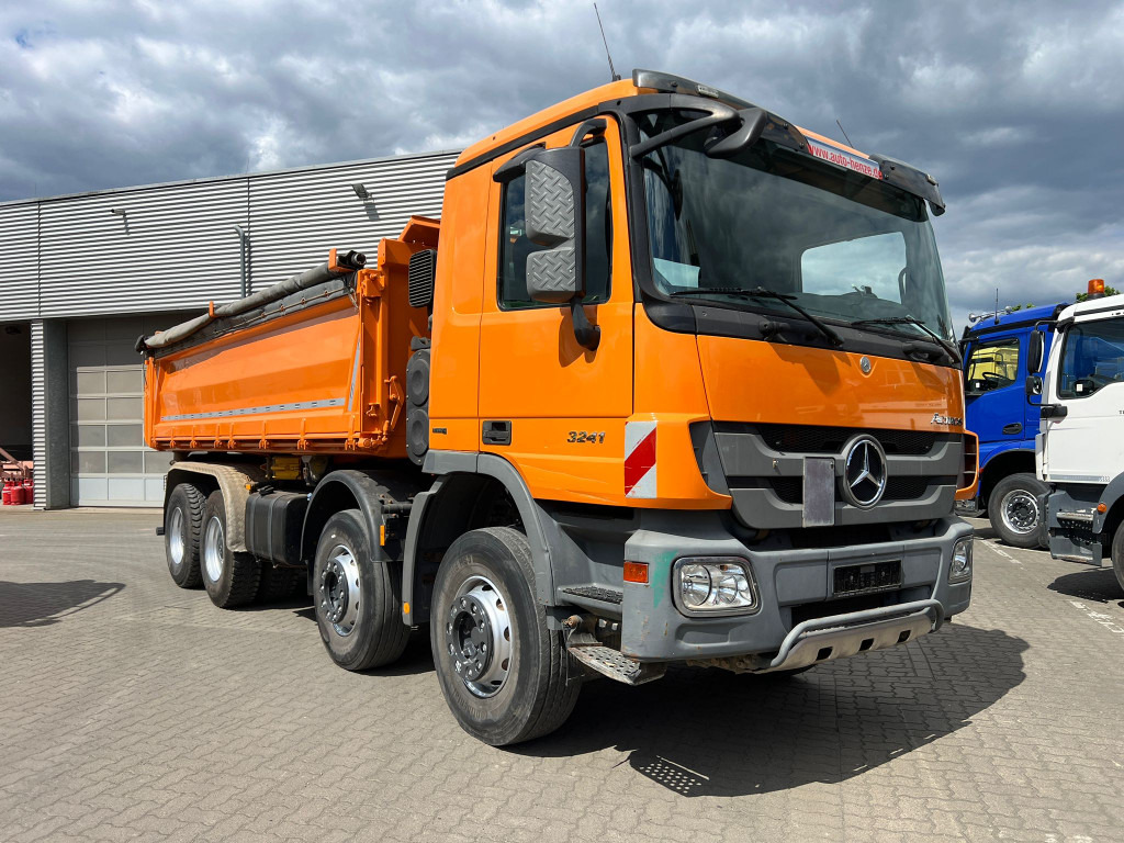 MERCEDES-BENZ Actros 3241 K 8x4 4-Achs Kipper Meiller Deutsch - Kravas automašīna pašizgāzējs: foto 5 MERCEDES-BENZ Actros 3241 K 8x4 4-Achs Kipper Meiller Deutsch - Kravas automašīna pašizgāzējs: foto 5