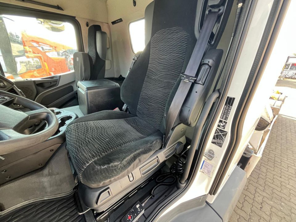 MERCEDES-BENZ Antos 2543 L 6x2 Abrollkipper mit Kran Funk+Greiferst. - Pacēlājs ar āķi, Kravas auto ar manipulatoru: foto 3 MERCEDES-BENZ Antos 2543 L 6x2 Abrollkipper mit Kran Funk+Greiferst. - Pacēlājs ar āķi, Kravas auto ar manipulatoru: foto 3