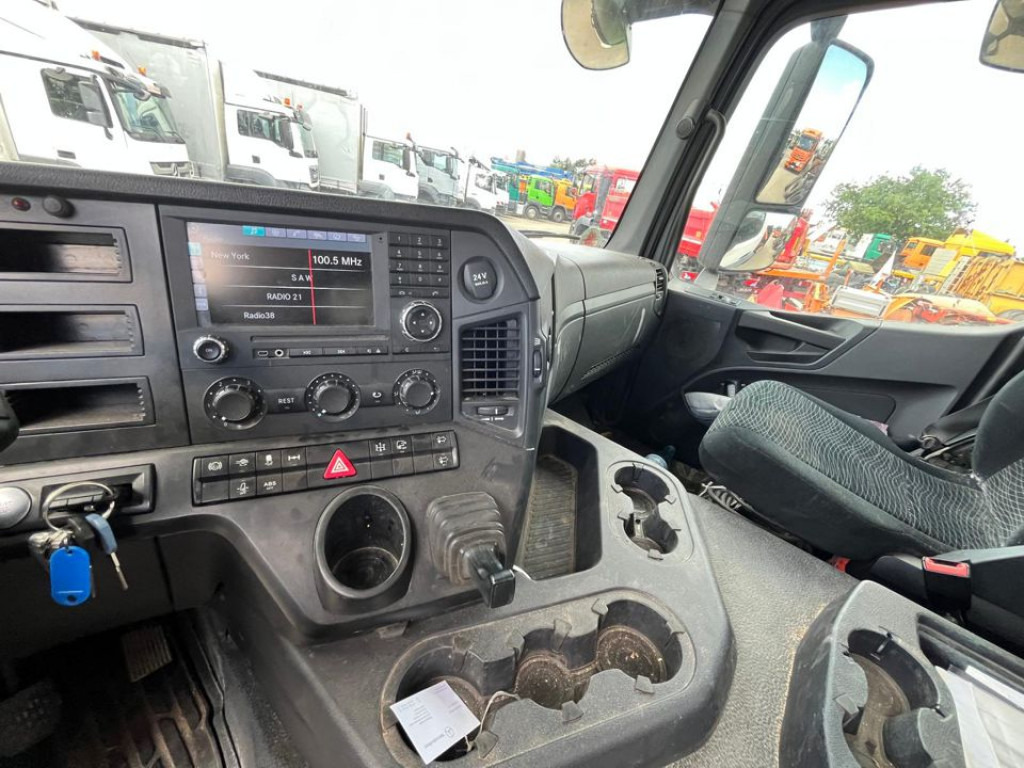 MERCEDES-BENZ Arocs 1835 K 2-Achs Kipper Kran Atlas 126.3 - Kravas automašīna pašizgāzējs, Kravas auto ar manipulatoru: foto 2 MERCEDES-BENZ Arocs 1835 K 2-Achs Kipper Kran Atlas 126.3 - Kravas automašīna pašizgāzējs, Kravas auto ar manipulatoru: foto 2
