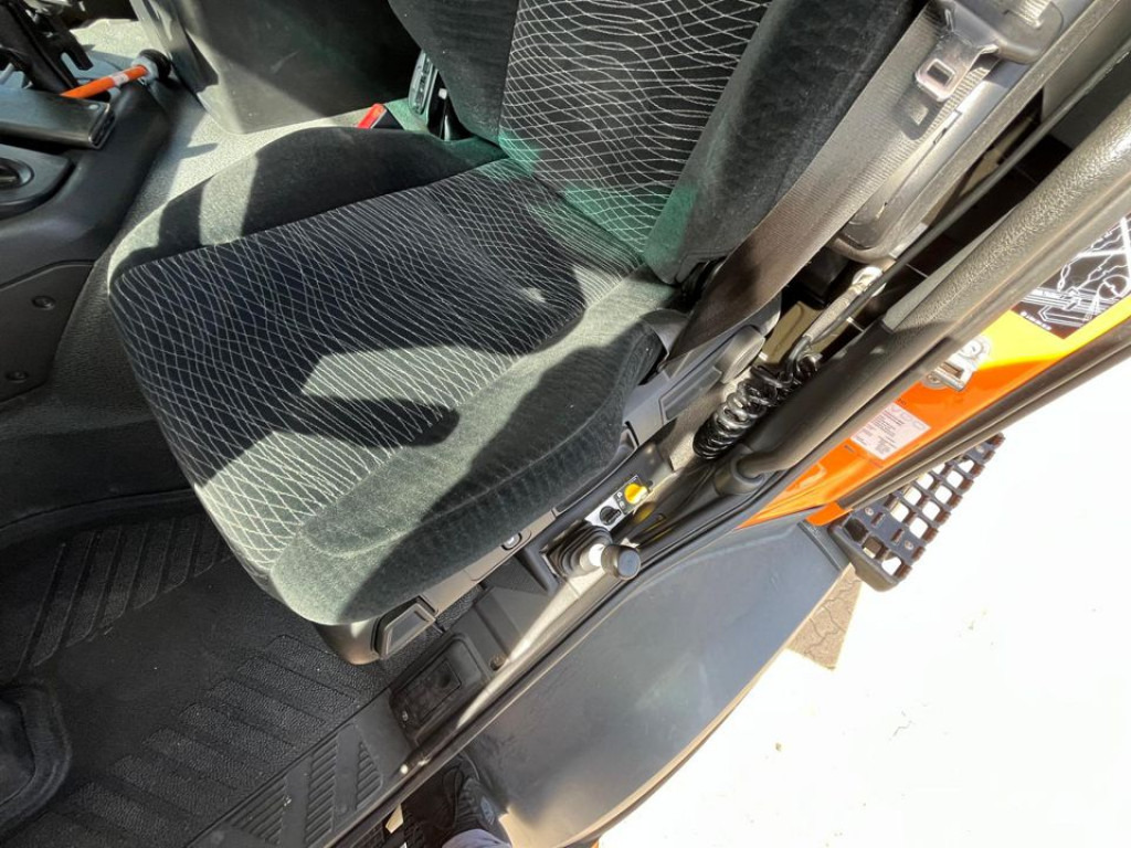 MERCEDES-BENZ Arocs 2135 AK 4x4 2-Achs Allradkipper Kommunalhydr. - Kravas automašīna pašizgāzējs: foto 3 MERCEDES-BENZ Arocs 2135 AK 4x4 2-Achs Allradkipper Kommunalhydr. - Kravas automašīna pašizgāzējs: foto 3