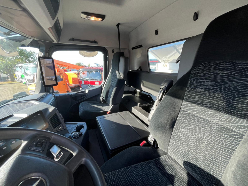 MERCEDES-BENZ Arocs 2645 K 6x4 3-Achs Kipper gr. Meiller Bordmatik 2 Stempel - Kravas automašīna pašizgāzējs: foto 3 MERCEDES-BENZ Arocs 2645 K 6x4 3-Achs Kipper gr. Meiller Bordmatik 2 Stempel - Kravas automašīna pašizgāzējs: foto 3