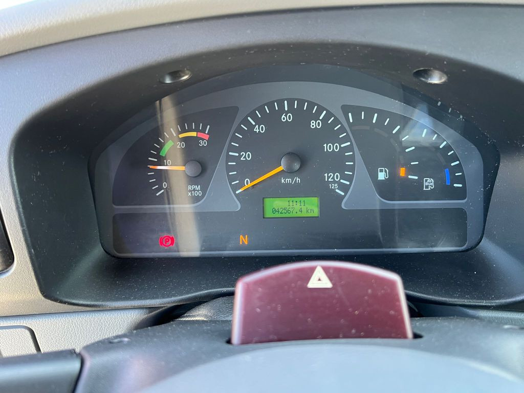 MERCEDES-BENZ Unimog U20 2-Achs Allradkipper Kran Palfinger Kran - Kravas automašīna pašizgāzējs, Kravas auto ar manipulatoru: foto 2 MERCEDES-BENZ Unimog U20 2-Achs Allradkipper Kran Palfinger Kran - Kravas automašīna pašizgāzējs, Kravas auto ar manipulatoru: foto 2