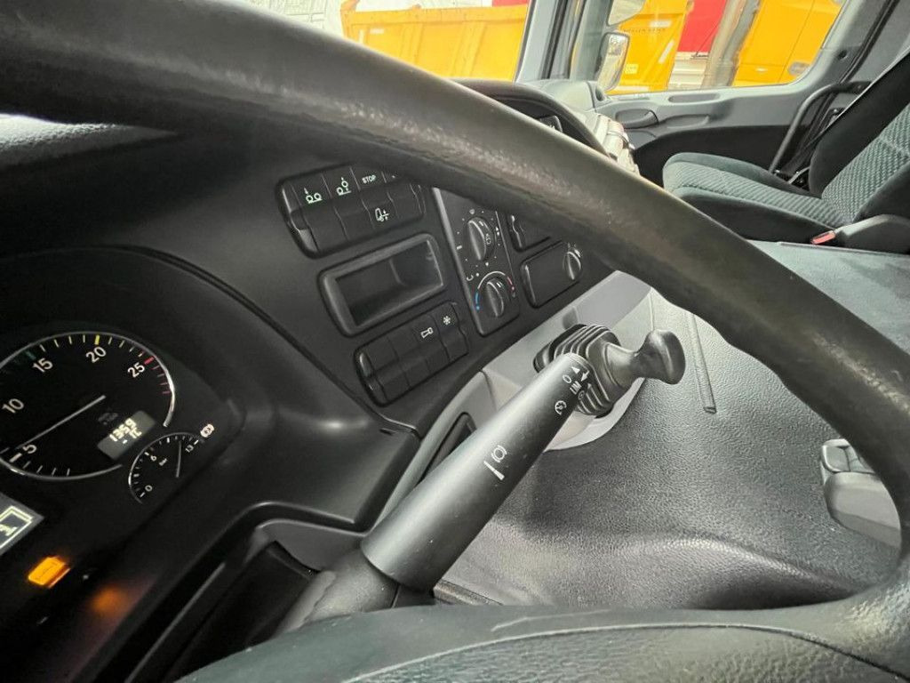 Kravas auto ar manipulatoru, Kravas automašīna ar tentu Mercedes-Benz Actros 2541 L6x2 Pritsche Heckkran 34m/to, Jib,: foto 8