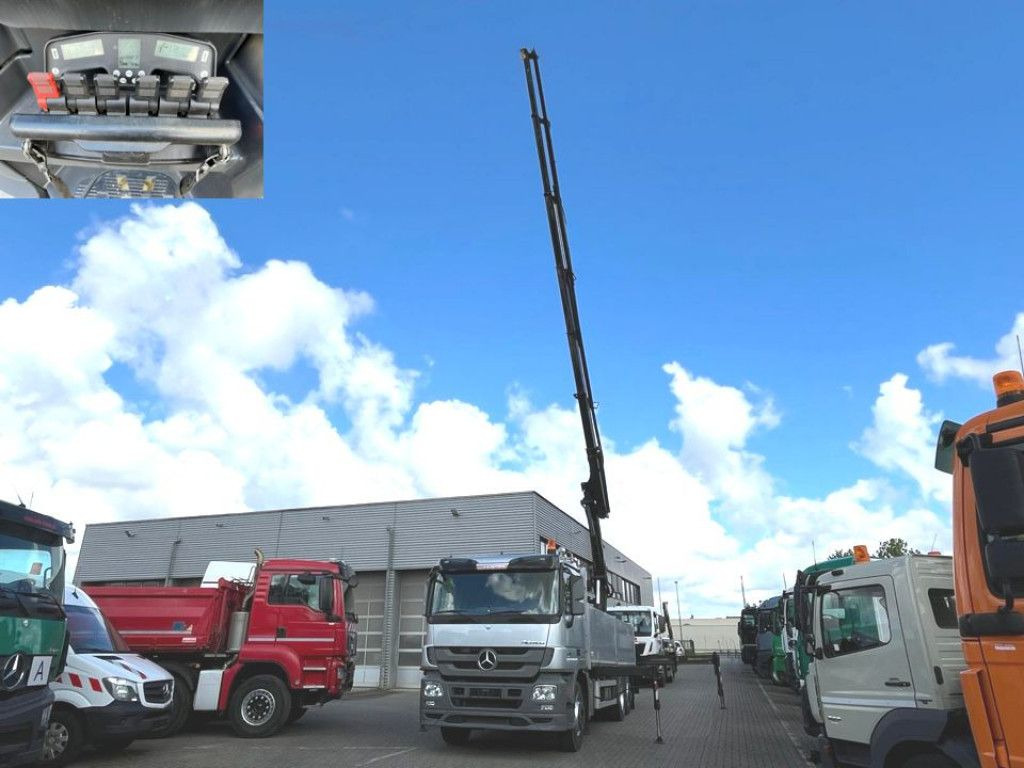 Mercedes-Benz Actros 2546 L 6x2 Pritsche Heckkran Hiab 288 6x - Kravas auto ar manipulatoru, Bortu kravas automašīna/ Platforma: foto 4 Mercedes-Benz Actros 2546 L 6x2 Pritsche Heckkran Hiab 288 6x - Kravas auto ar manipulatoru, Bortu kravas automašīna/ Platforma: foto 4