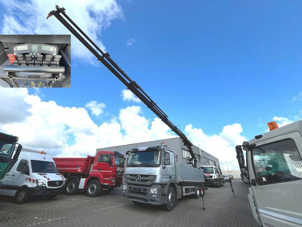 Mercedes-Benz Actros 2546 L 6x2 Pritsche Heckkran Hiab 288 6x - Kravas auto ar manipulatoru, Bortu kravas automašīna/ Platforma: foto 3 Mercedes-Benz Actros 2546 L 6x2 Pritsche Heckkran Hiab 288 6x - Kravas auto ar manipulatoru, Bortu kravas automašīna/ Platforma: foto 3