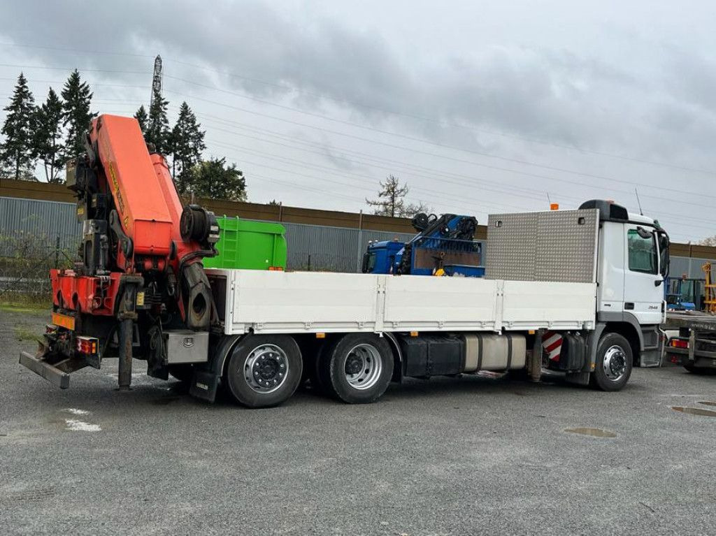 Mercedes-Benz Actros 2546 L 6x2 Pritsche Heckkran Palfinger P - Bortu kravas automašīna/ Platforma, Kravas auto ar manipulatoru: foto 5 Mercedes-Benz Actros 2546 L 6x2 Pritsche Heckkran Palfinger P - Bortu kravas automašīna/ Platforma, Kravas auto ar manipulatoru: foto 5