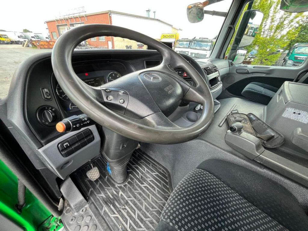 Mercedes-Benz Actros 2641 6x4 Betonpumpe Schwing S 36 X nur 2 - Betona sūknis: foto 5 Mercedes-Benz Actros 2641 6x4 Betonpumpe Schwing S 36 X nur 2 - Betona sūknis: foto 5