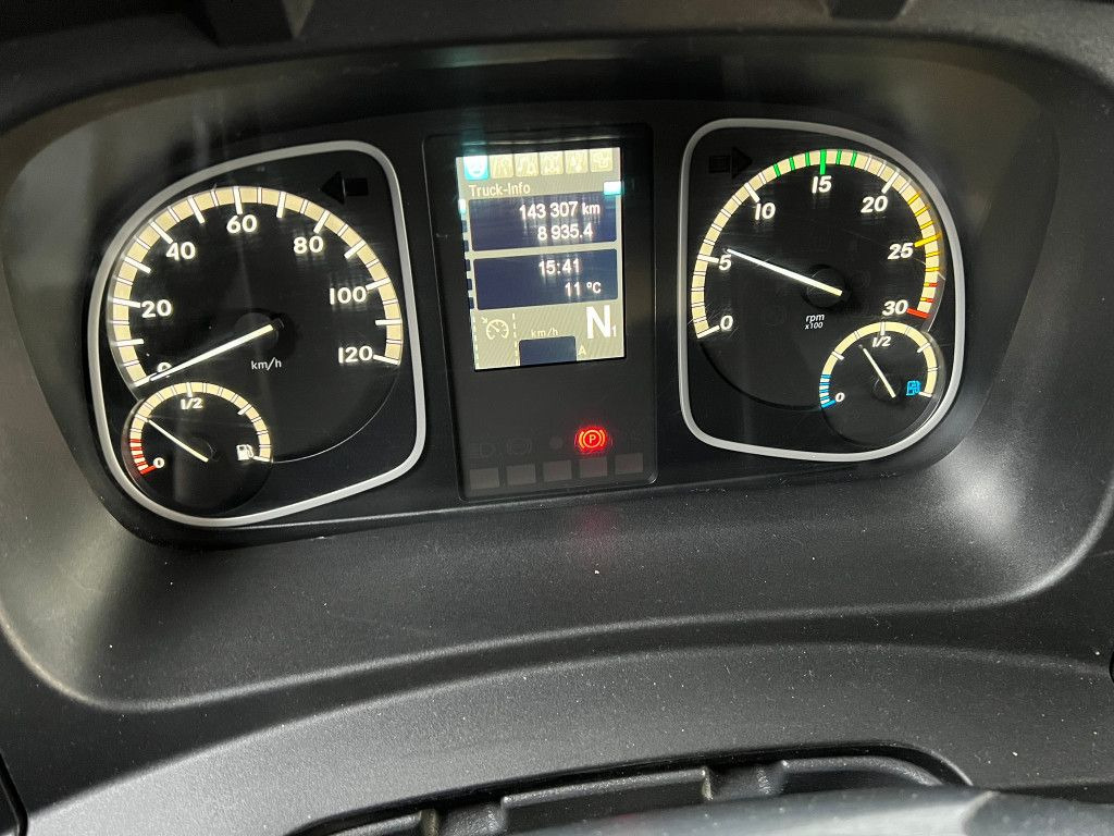 Bortu kravas automašīna/ Platforma Mercedes-Benz Atego 1527 L Pritsche LBW LBW 1.5 to: foto 7
