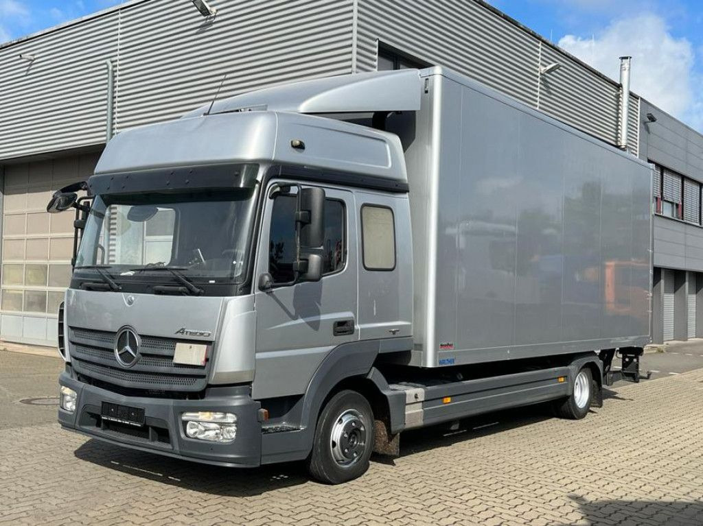 Mercedes-Benz Atego 818 L Möbelkoffer LBW Möbelkoffer gr.Fhs+S - Furgons ar slēgtā virsbūve: foto 1 Mercedes-Benz Atego 818 L Möbelkoffer LBW Möbelkoffer gr.Fhs+S - Furgons ar slēgtā virsbūve: foto 1