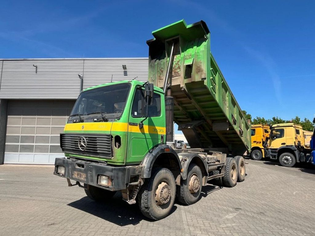 Mercedes-Benz SK 3535 AK 8x8 4 Achs Muldenkipper Meiller Deuts - Kravas automašīna pašizgāzējs: foto 1 Mercedes-Benz SK 3535 AK 8x8 4 Achs Muldenkipper Meiller Deuts - Kravas automašīna pašizgāzējs: foto 1