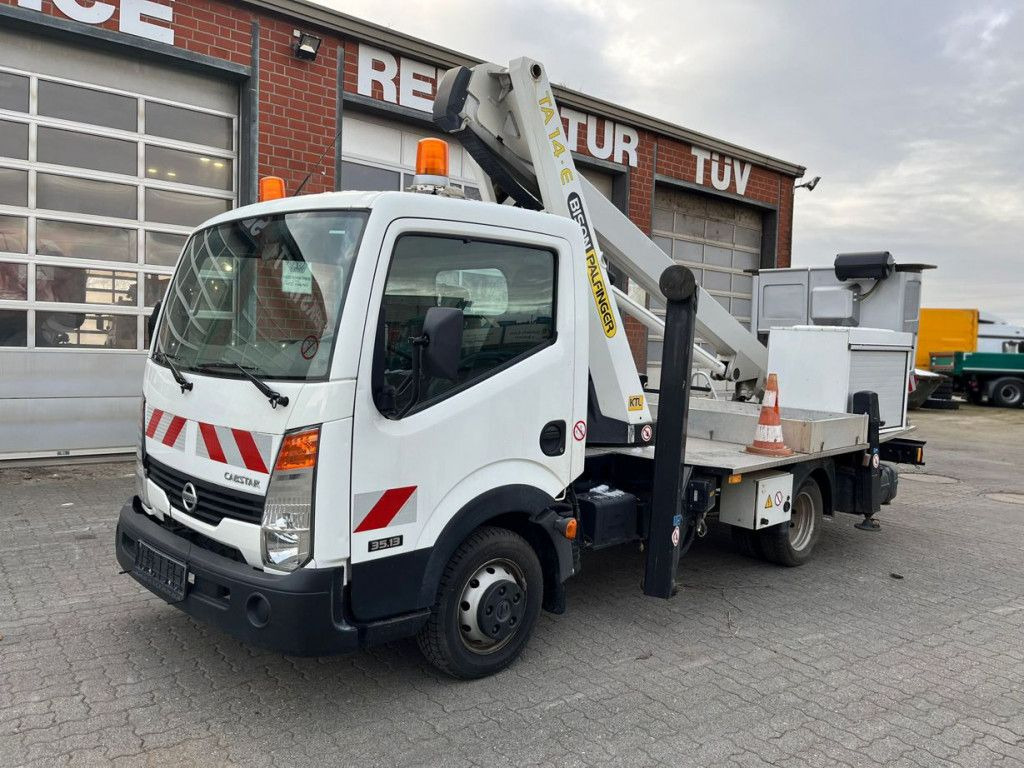 Nissan Cabstar 35.13 Hubarbeitsbühne Palfinger 14mtr - Autopacēlājs, Komercauto: foto 1 Nissan Cabstar 35.13 Hubarbeitsbühne Palfinger 14mtr - Autopacēlājs, Komercauto: foto 1