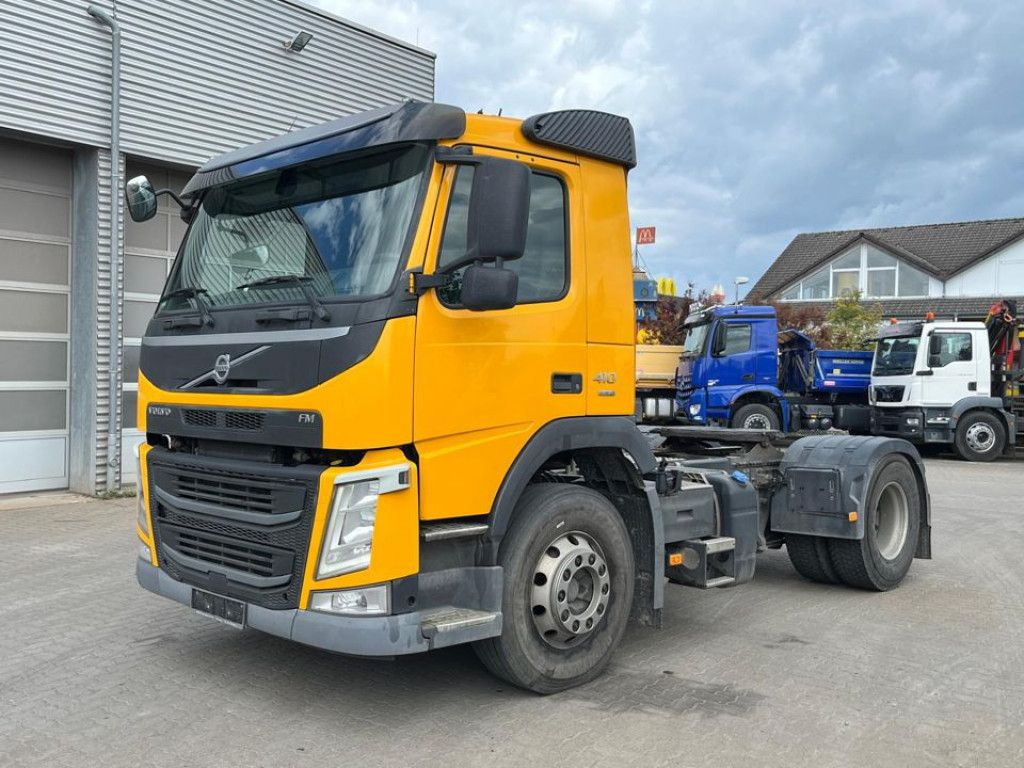 Volvo FM 410 4x2 SZM 6796 KG Leergewicht - Vilcējs: foto 1 Volvo FM 410 4x2 SZM 6796 KG Leergewicht - Vilcējs: foto 1