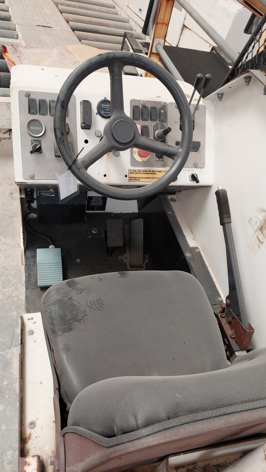 CBL2000E belt loader Charlatte - Lidmašīnas lentes konveijers: foto 4 CBL2000E belt loader Charlatte - Lidmašīnas lentes konveijers: foto 4