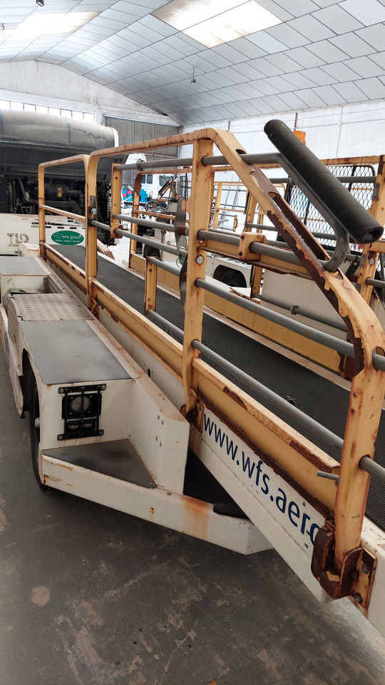 CBL2000E belt loader Charlatte - Lidmašīnas lentes konveijers: foto 1 CBL2000E belt loader Charlatte - Lidmašīnas lentes konveijers: foto 1