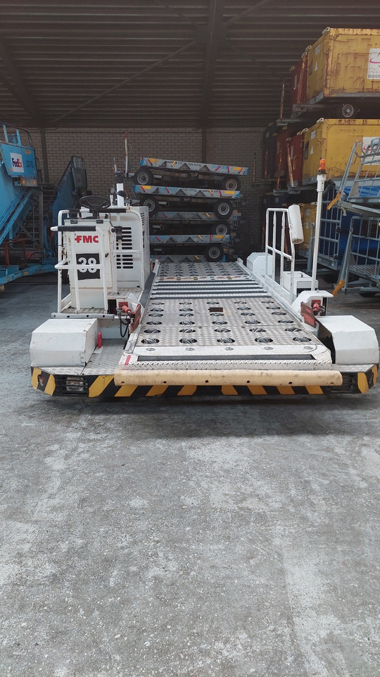 CLT-8 FMC Speedloader - Konteineru/ Palešu iekrāvējs: foto 2 CLT-8 FMC Speedloader - Konteineru/ Palešu iekrāvējs: foto 2