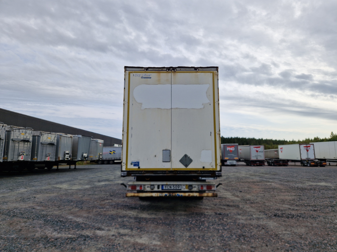 Puspiekabe slēgtā virsbūve KRONE BOX - DOUBLESTOCK: foto 7