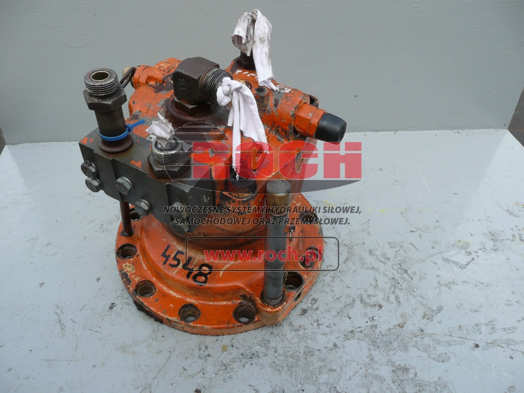 KAWASAKI M2X150CAB-10A-06/250 4334276 - Hidrauliskais motors: foto 1 KAWASAKI M2X150CAB-10A-06/250 4334276 - Hidrauliskais motors: foto 1