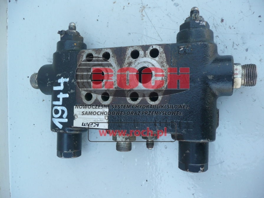 KAWASAKI VBY-167A/1 YN30V00082F2 0681864 - 1 SEKCYJNY - Hidrauliskais vārsts - Kāpurķēžu ekskavators: foto 1 KAWASAKI VBY-167A/1 YN30V00082F2 0681864 - 1 SEKCYJNY - Hidrauliskais vārsts - Kāpurķēžu ekskavators: foto 1