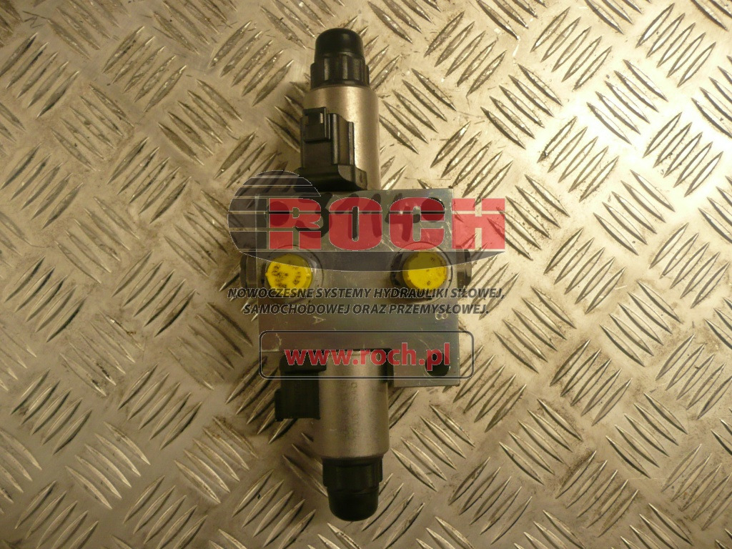 WIRTGEN 2349306 3877687- 1 SEKCYJNY + 03877655A 160323023P + 3091665 12VDC 5,4 OHM X 2 - Hidrauliskais vārsts: foto 2 WIRTGEN 2349306 3877687- 1 SEKCYJNY + 03877655A 160323023P + 3091665 12VDC 5,4 OHM X 2 - Hidrauliskais vārsts: foto 2