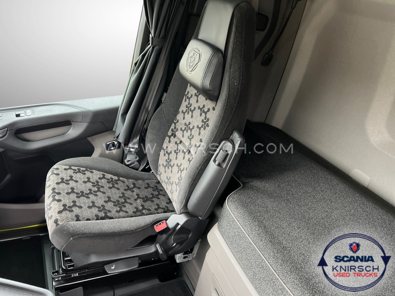 SCANIA S590A6X4NB - Vilcējs: foto 5 SCANIA S590A6X4NB - Vilcējs: foto 5