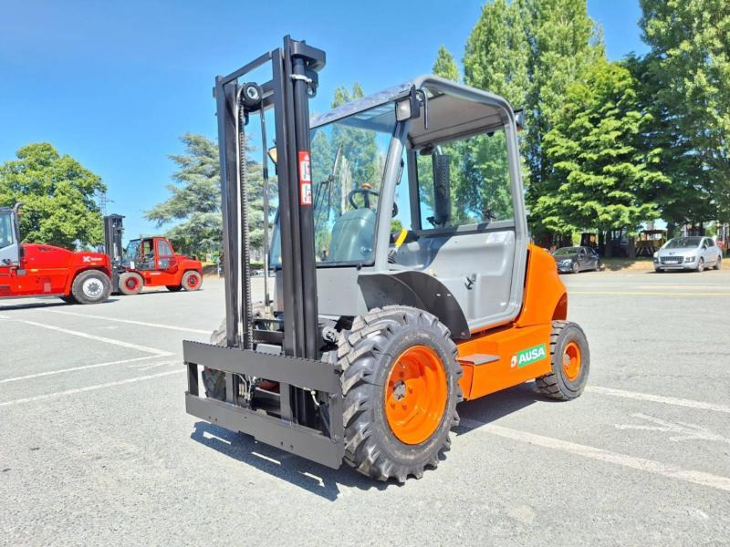 Ausa C150H - Bezceļu autokrāvējs: foto 1 Ausa C150H - Bezceļu autokrāvējs: foto 1