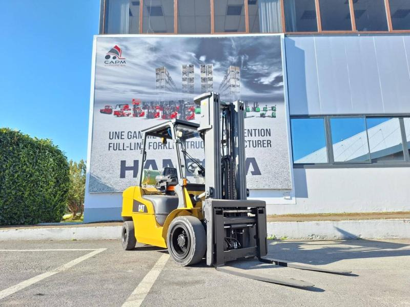 Caterpillar GP30NTD - Gāzes iekrāvējs: foto 2 Caterpillar GP30NTD - Gāzes iekrāvējs: foto 2