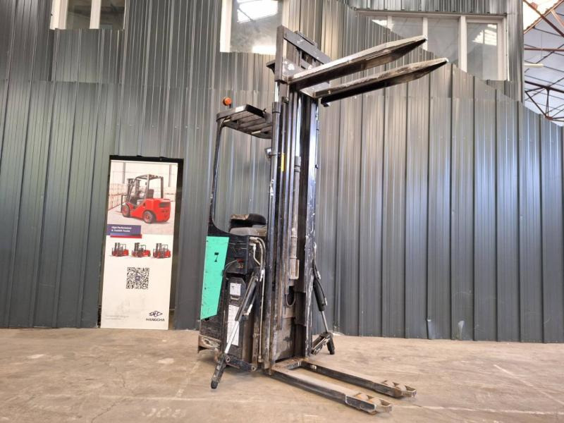 Krautņotājs Caterpillar NSR16N: foto 12 Krautņotājs Caterpillar NSR16N: foto 12