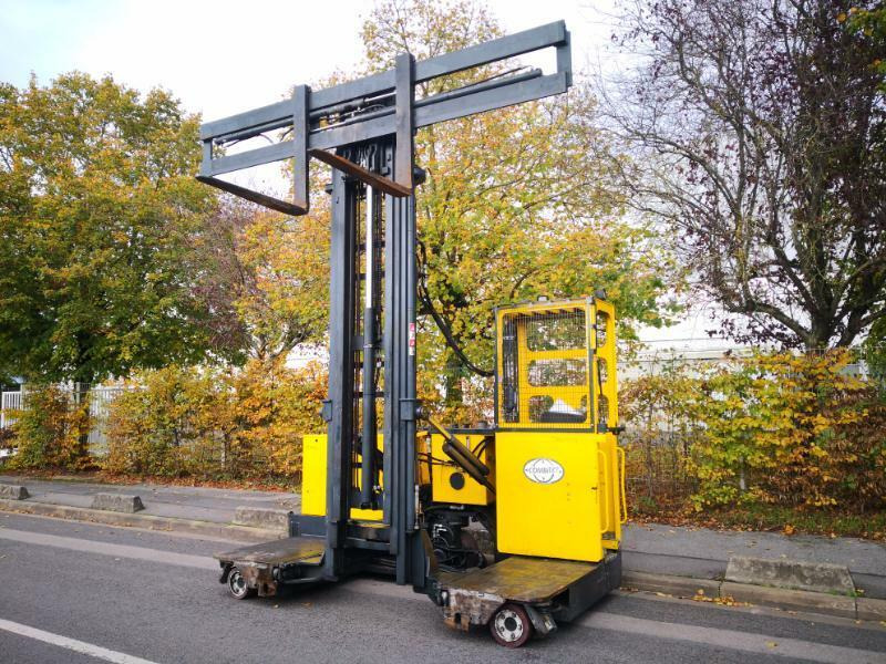 Combilift C3000EST - Četru pušu autokrāvējs: foto 2 Combilift C3000EST - Četru pušu autokrāvējs: foto 2