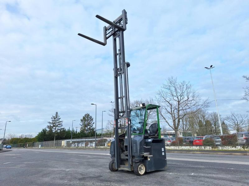 Combilift CBE2500 - Četru pušu autokrāvējs: foto 3 Combilift CBE2500 - Četru pušu autokrāvējs: foto 3