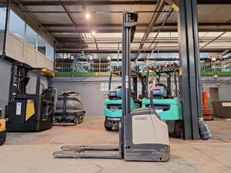 Krautņotājs Crown ES4000-1.6: foto 6