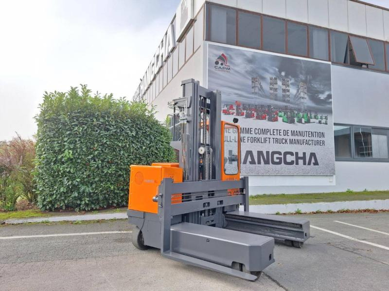Hubtex MQ40 - Četru pušu autokrāvējs: foto 3 Hubtex MQ40 - Četru pušu autokrāvējs: foto 3